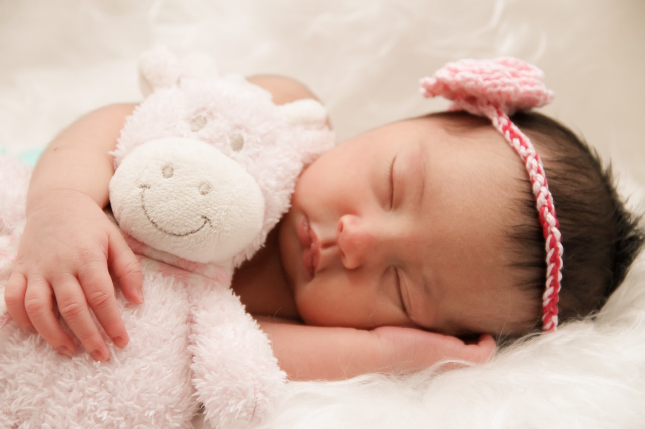 5 Tips for Your Newborn Session